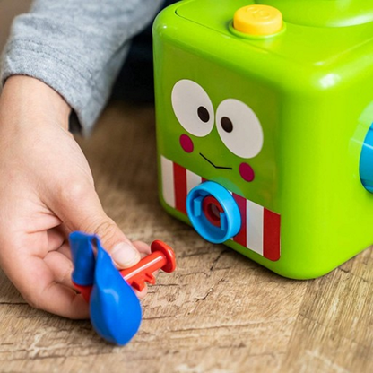 Set Lansator Aerodinamic de Baloane POWER BALLOON IdealStore, 12,5 x 11,5 x 22 cm, Insotit de 21 de accesorii, Verde