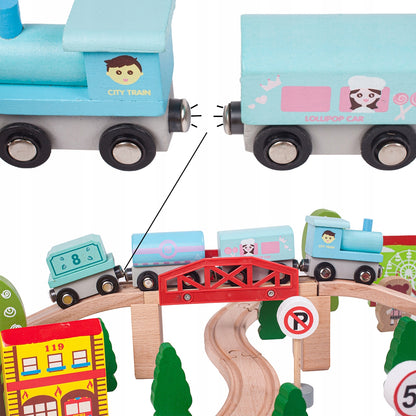 Circuit Trenulet din Lemn Natural Wooden City Traffic Track idealSTORE, Setul include Heliport, Oameni, Copaci, Semne de Circulatie, Lokomotiva, Elicopter, Vagoane, Case, Piese Slefuite fin din lemn