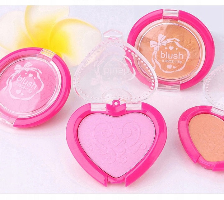 Set Make-Up & Nails LuxuryChic IdealStore, Organizata pe 3 niveluri Contine 28 de elemente de make-up, Rujuri, Farduri, Pensule, Pentru ingrijirea unghiilor Oja, Pila, Abtipilduri pentru unghii, Design inedit