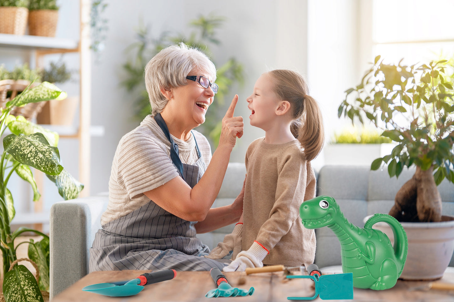 Set de Gradina Pentru Copii idealSTORE Little Gardener, Include 9 Accesorii de Gradinarit, Foarfeca, Sapa, Grebla, Manusi, Cultivator, Geanta pentru Depozitare Cadou, Dezvolta Abilitatile Manuale, Imaginatia, Creativitatea