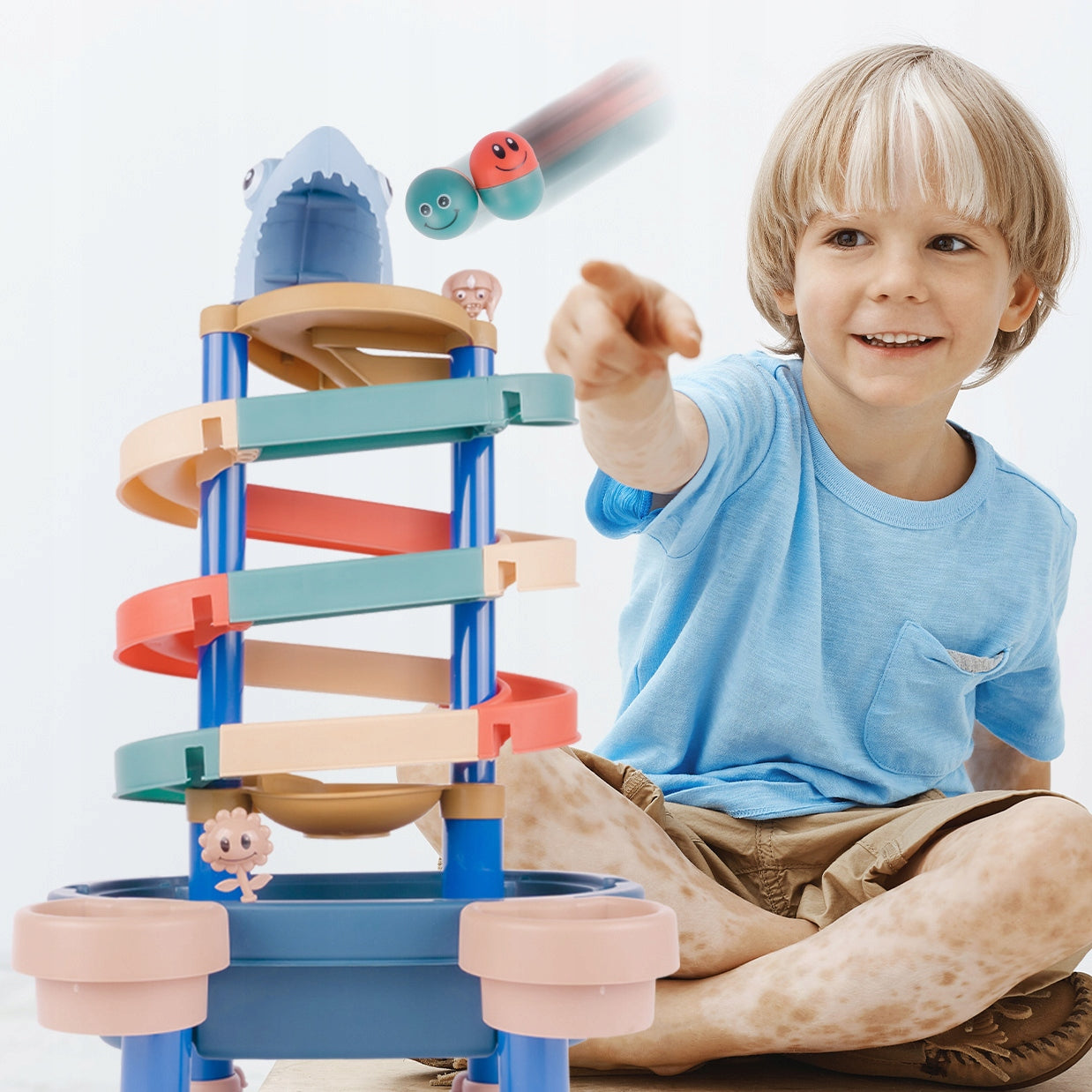 Masuta 3 in 1 cu Tobogan idealStore FunSlide, include 4 Bile, Utilizare in Interior si Exterior, Material Solid si Rezistent, Dezvolta coordonare mana-ochi, Design Atractiv