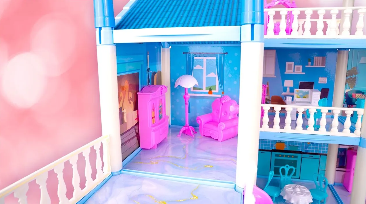 Casuta de Papusi Beautiful Home idealSTORE, Dimensiuni 52 x 41 x 48 cm, Constructie pe 3 Etaje, 6 Camere spatioase, Terasa, Loc de joaca, Include Tobogan, Mobilier si Electrocasnice, TV, 2 Catei, Copaci, Leagan, Fara Margini Ascutite, Design Minimalist