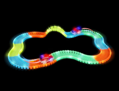 Pista Magica idealStore Magic Cars formata din 484 elemente cu 2 Masinute, include Pod, Tunel, Benzinarie