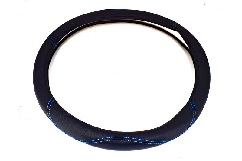 Husa volan IdealSTORE FX61 din imitatie de piele marime M, culoare negru cusatura albastra