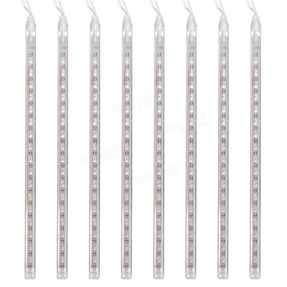 Instalatie Turturi IDL, 160 led-uri albe cu lumina rece cuprinse in 8 tuburi cu efect de 'fulg de nea' ce confera un aspect primitor casei, Grad de protectie IP44 ce protejeaza impotriva corpurilor solide si a apei pulverizate