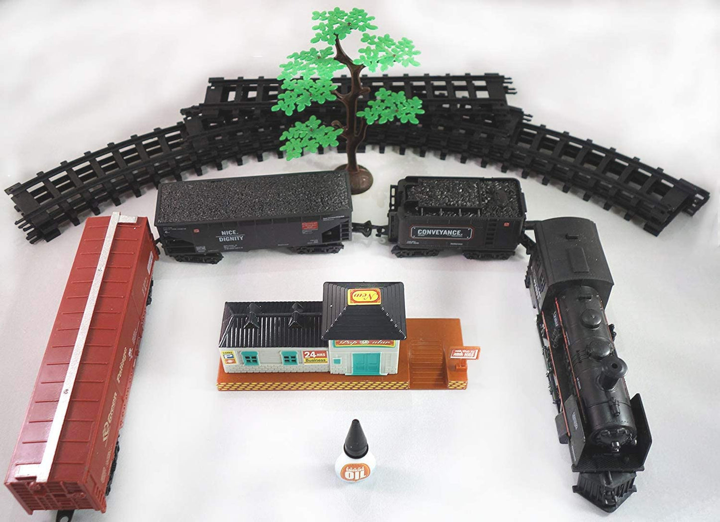 Circuit Cu Tren Electric DDEshop, lungimea totala a Pistei de pana la 7 metri, Scoate Sunete si Aburi Reale unui Tren