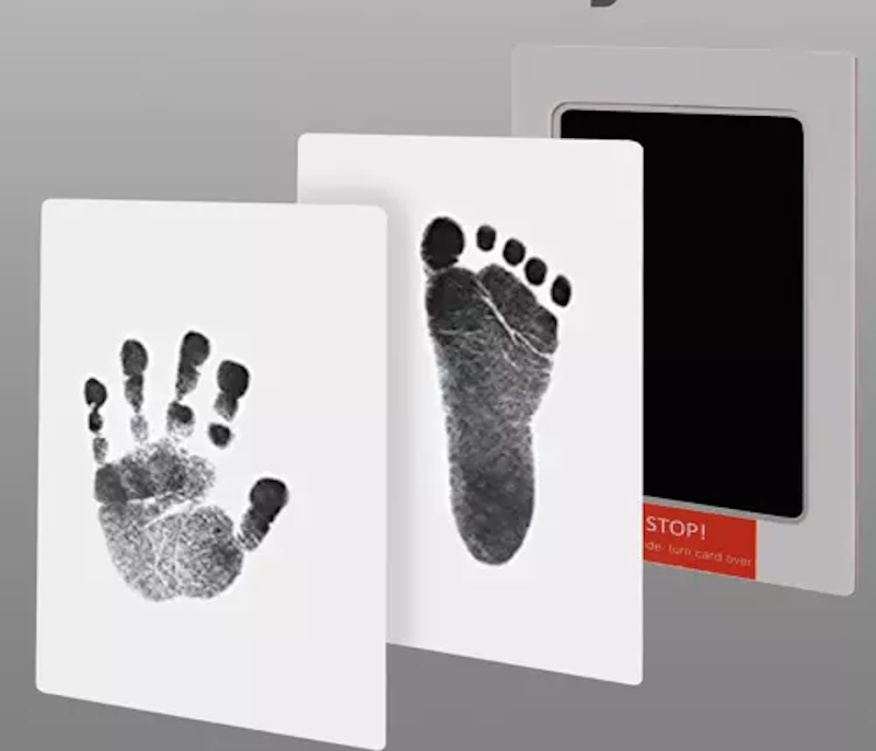 Kit Amprenta idealSTORE, Non Toxic, Tus Negru Reutilizabil, Amprenta Detaliata, pentru Piciorute si Manute, ramane Curat, Utilizare Multipla si Universala, Calitate Premium