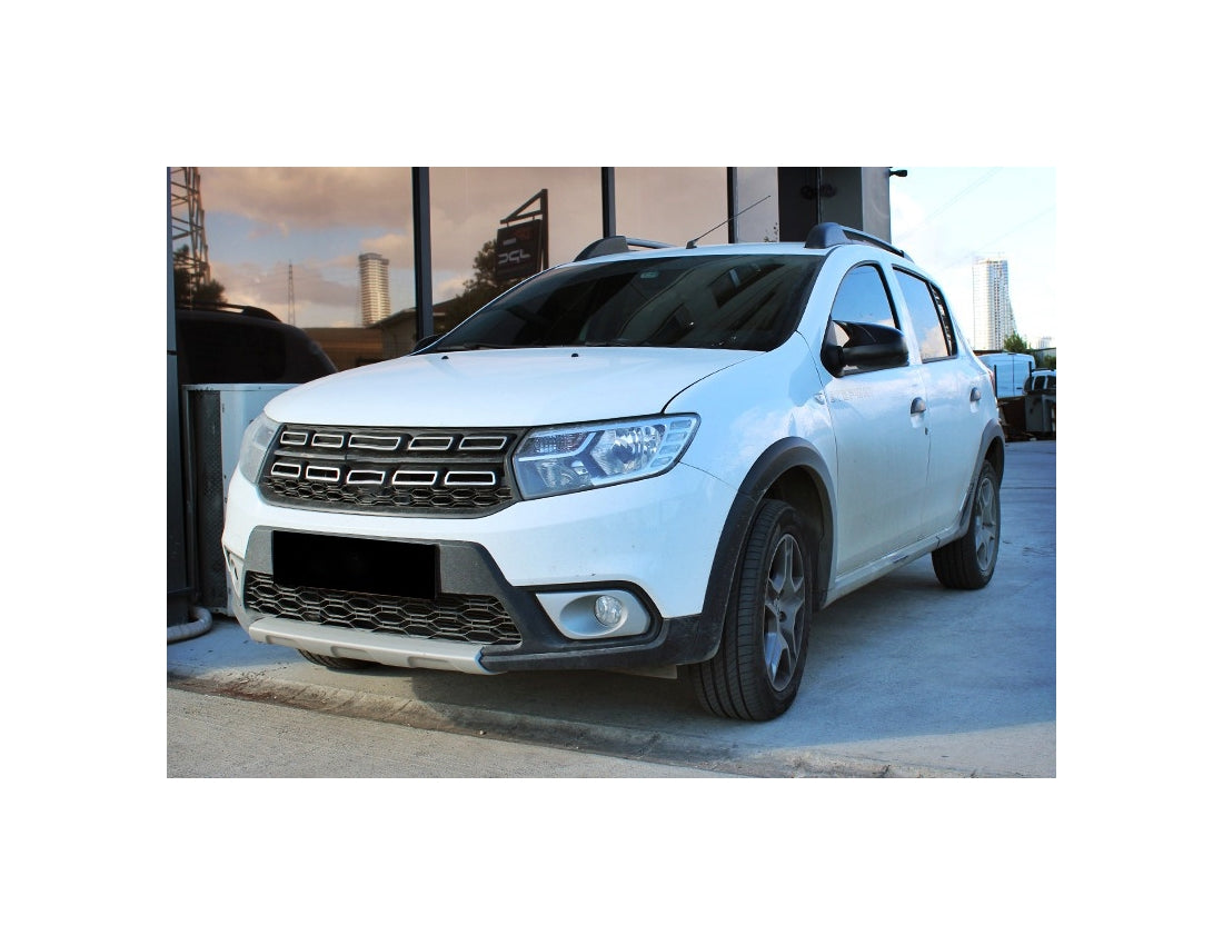 Set 2 Capace Oglinzi tip BATMAN idealSTORE pentru Dacia Sandero 2009-2020, culoare Piano Black - Negru Lucios, Montaj Usor, Rezistent UV, Material Premium