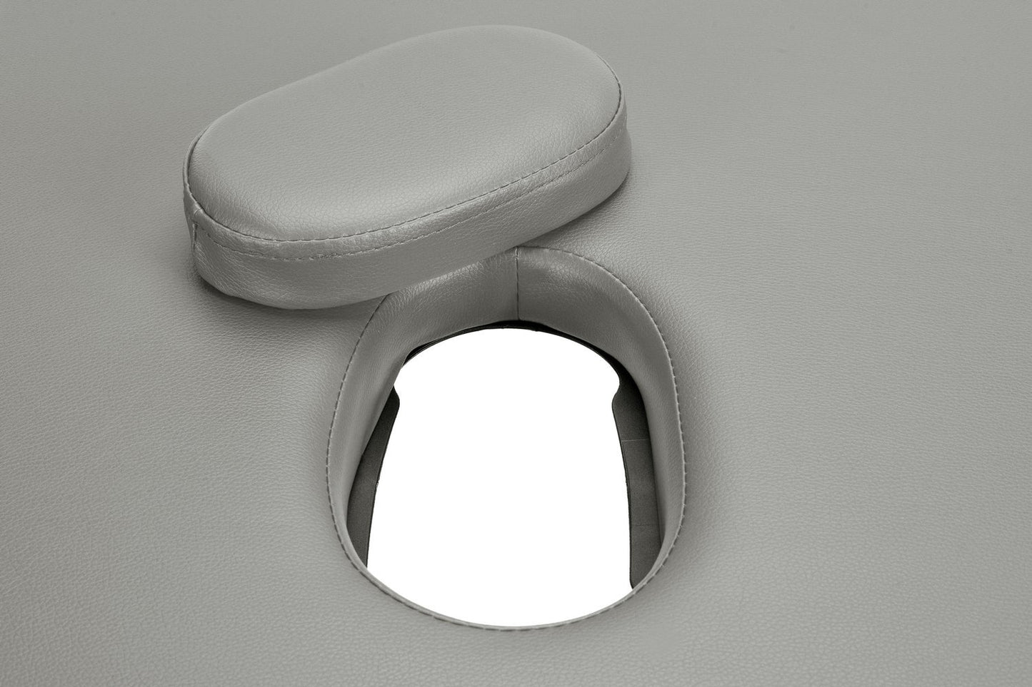 Masa de masaj pliabila idealSTORE, 2 segmente, Inaltime reglabila 62-84 cm, Piele ecologica moale, 2 cotiere laterale, Structura din lemn, Sarcina 250 KG, Rezistenta la uleiuri si apa, Include geanta de transport, Culoare Gri