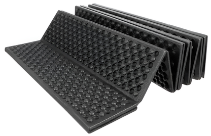 Covor Pliabil idealSTORE din Spuma XPE, pentru Drumetii, Pescuit, Camping, Izolat Termic, Pentru Sol cu Denivelari, Material Rezistent, Pliabil cu Maner, Dimensiune 180 x 60 cm, culoare Negru