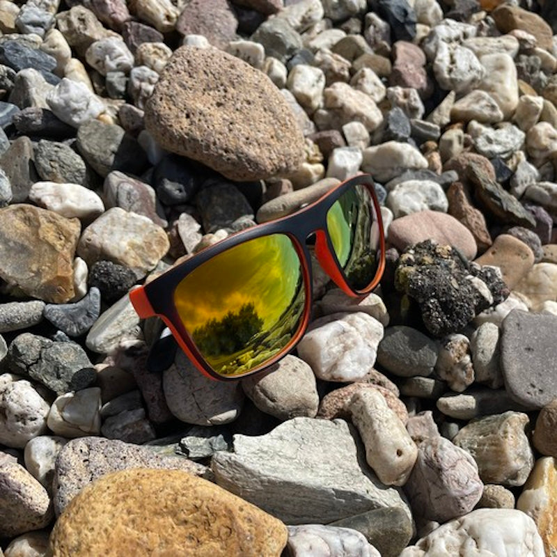 Ochelari de Soare SunGlasses idealSTORE Polarizati, Filtru UV 400, Lentile cu Efect de Oglinda, Amortizoare Flexibile, Lentile TAC, Categoria 3 de Nuantare, Saculet de Depozitare si Laveta de Curatare, Culoare Orange