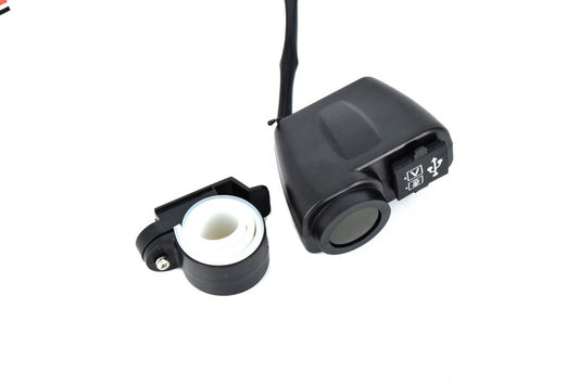 Voltmetru moto IdealSTORE, Tensiune 12V, termometru, mufa USB