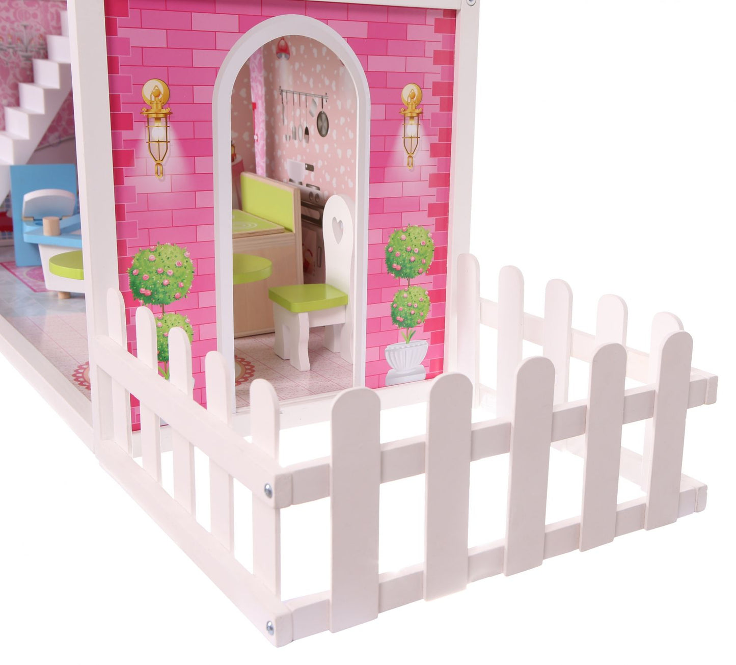 Casuta de papusi din lemn cu gradina idealSTORE MALTA BEAUTY RESIDENCE, Dimensiuni 124 x 38 x 114 cm, 3 nivele, 4 camere cu design minimalist, 14 piese de mobilier si 1 papusa creeaza o atmosfera de basm