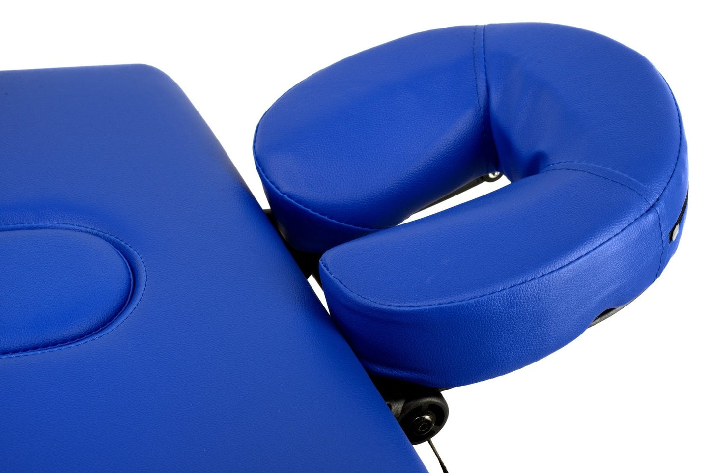 Masa De Masaj Pliabila idealStore, 3 Sectiuni, Inaltime Reglabila 62-84 cm, Piele Ecologica Moale, 2 Cotiere Laterale, Tetiera, Sarcina 250 kg, Structura din Lemn, Rezistenta la Uleiuri si Apa, Geanta de Transport Cadou