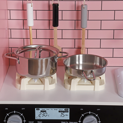 Bucatarie din lemn idealSTORE, Dimensiuni 97 x 30 x 94 cm, Material MDF, Echipata cu Efecte luminoase si Sonore, Utilata complet cu Accesorii si Ustensile specifice, Frigider, Cuptor cu Microunde, Aparat de gheata, Masina de Spalat, Dezvolta imaginatia