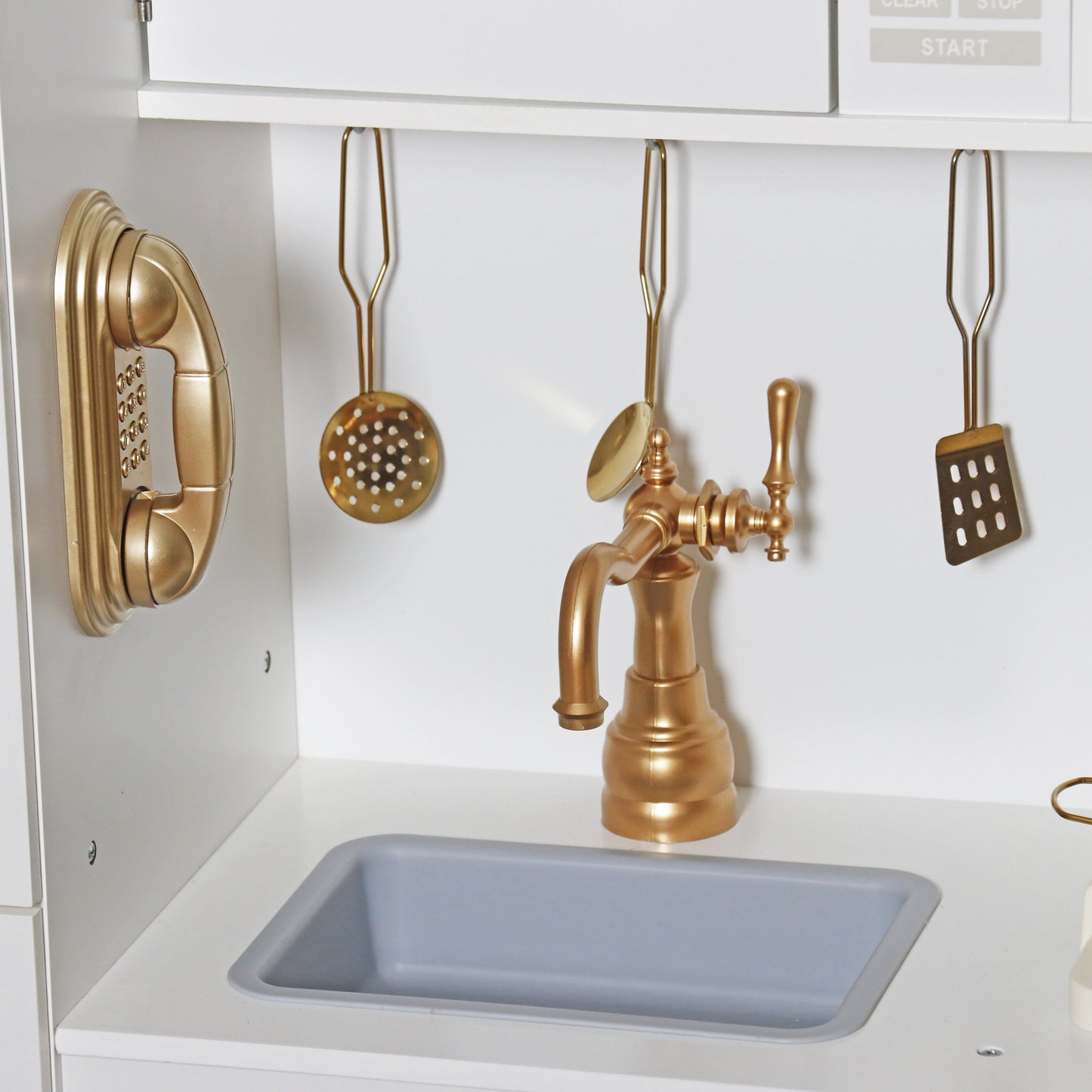 Bucatarie Luxury Kitchen din Lemn Natural pentru Copii idealSTORE, Dimensiuni 91 x 35 x 106 cm, Echipata cu Efecte luminoase si Sonore, Butoane, Utilata cu Accesorii de bucatarie, Include Plita, Cuptor, Frigider, Telefon, Hota, Chiuveta, Material MDF