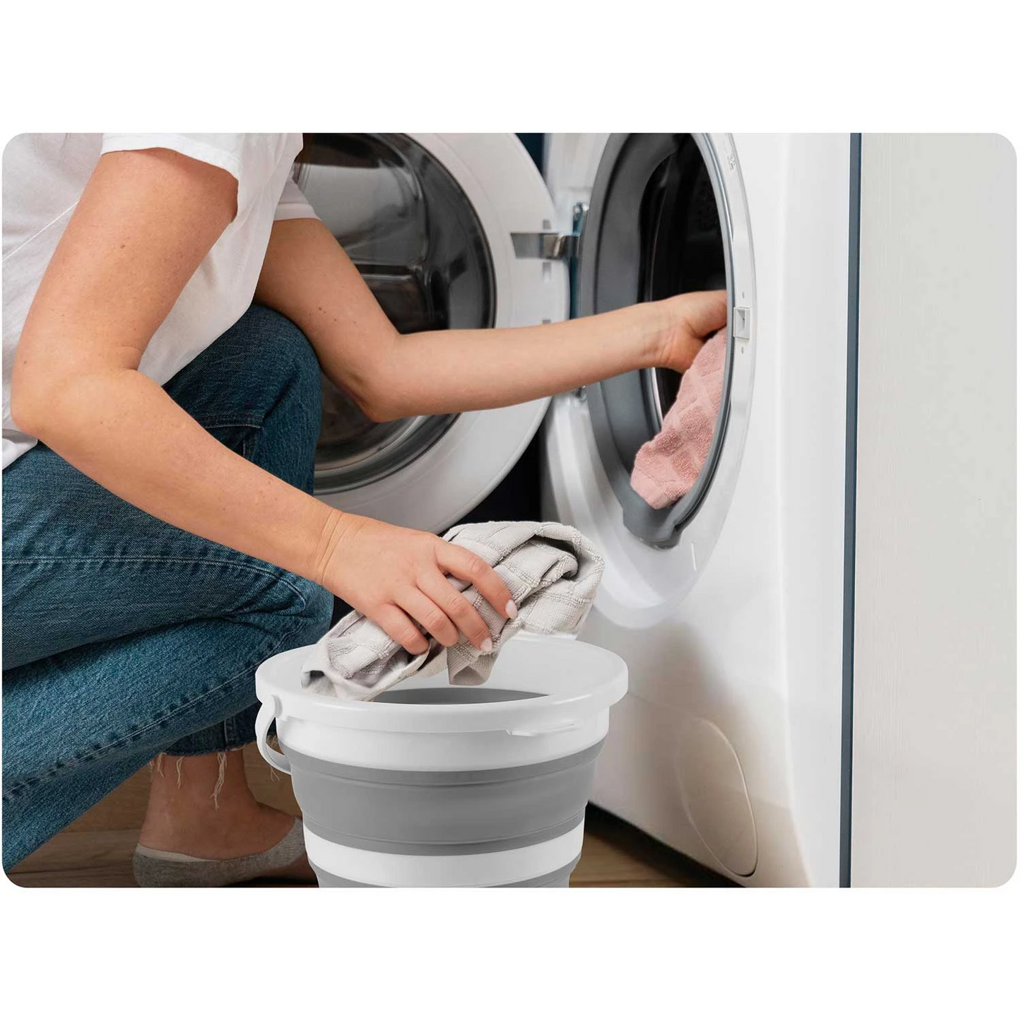 Cos de rufe idealSTORE stil Galeata, Pliabil, cu Maner si Capac, Utilizare Universala, Asamblare Simpla si Intuitiva, Constructie Solida, Capacitate maxima 10 litri, Usor de Depozitat