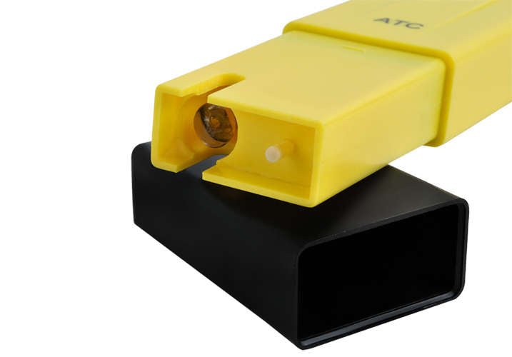 Tester Electronic PH apa idealStore, sistem Automatic Temperature Compensation, Rezultat Imediat, Gama Larga de Aplicatii inclusiv Acvarii si Piscine, include Baterii, Reactivi si Cutie de Depozitare