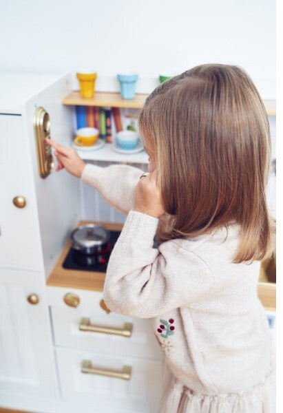 Bucatarie din Lemn Premium pentru copii Little Chef IdealStore, Dimensiune 88 x 30 x 103 cm, Iluminata LED, Sunete realiste, Compartimentata cu frigider si aparat de facut gheata, Accesorizata cu ustensilele necesare micului bucatar