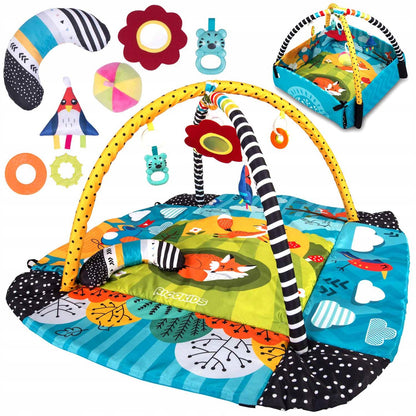 Covoras Interactiv Lisek Kids idealSTORE, 110 X 100 X 53 cm, Material usor de curatat, moale, Include 7 jucarii Multifunctionale, Perna, 4 Pereti, 2 Funde, Pliera usoara