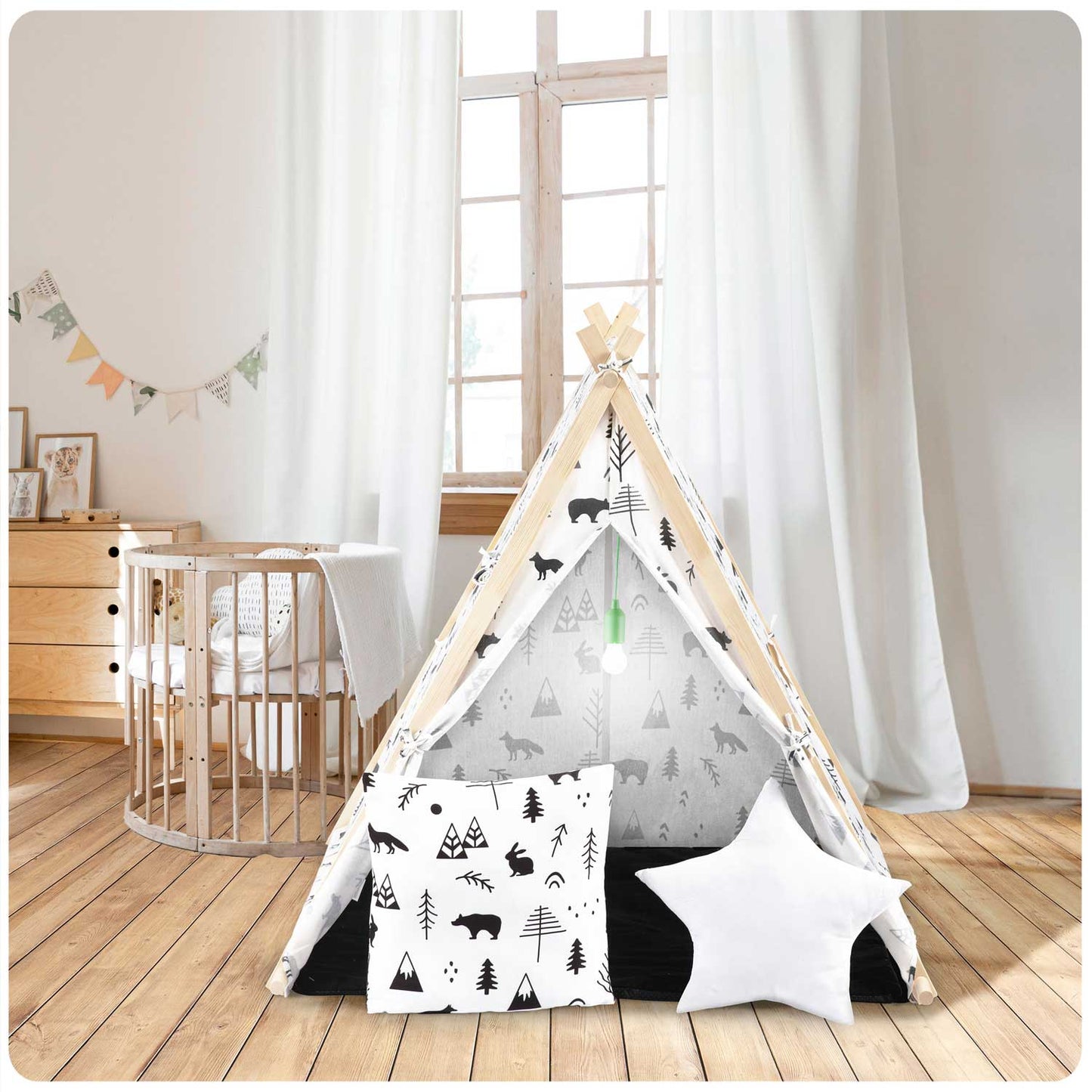 Cort de Joaca cu Lumini idealStore TIPI, model Tipi, Bumbac Natural, cu Perne, Covoras Izolator, Structura Stabila, Pereti Glisanti, Husa de Depozitare, Desen Animalute