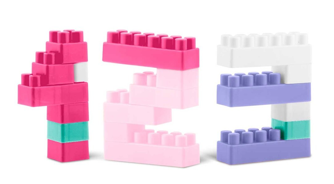 Set de Constructie idealSTORE PastelFun, 300 Piese in Culori Pastelate, Fara Margini Ascutite, Creativ, Dezvolta Abilitatile Motorii, Posibilitati de Constructie Nelimitate