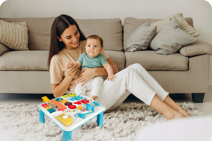 Masuta Interactiva Muzicala 5in1 idealSTORE, Include Pian Colarat cu Diverse Sunete, Panou Detasabil, Lampa Intermitenta cu Sunet, Volum Reglabil, Dezvolta Imaginatia Copilului