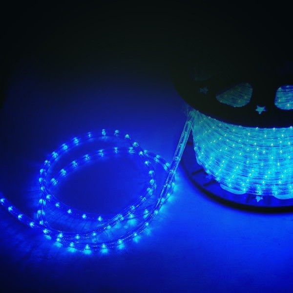 Cablu luminos IDL Profesional, 1 metru pentru decorarea casei cu 30 becuri albastre/ metru, Utilizare interior/exterior ce asigura o atmosfera vesela si primitoare in preajma Sarbatorilor