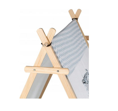 Cort si Spatiu de Joaca pentru Copii IDL, Dimensiuni: 100 x 115 x 130 cm, Structura cadrului din Lemn, Accesorizat cu 1 Covoras si o Perna pentru un confort Sporit, Ofera oportunitatea copilului de as Dezvolta Gandirea prin Folosirea Limbajului Expresiv
