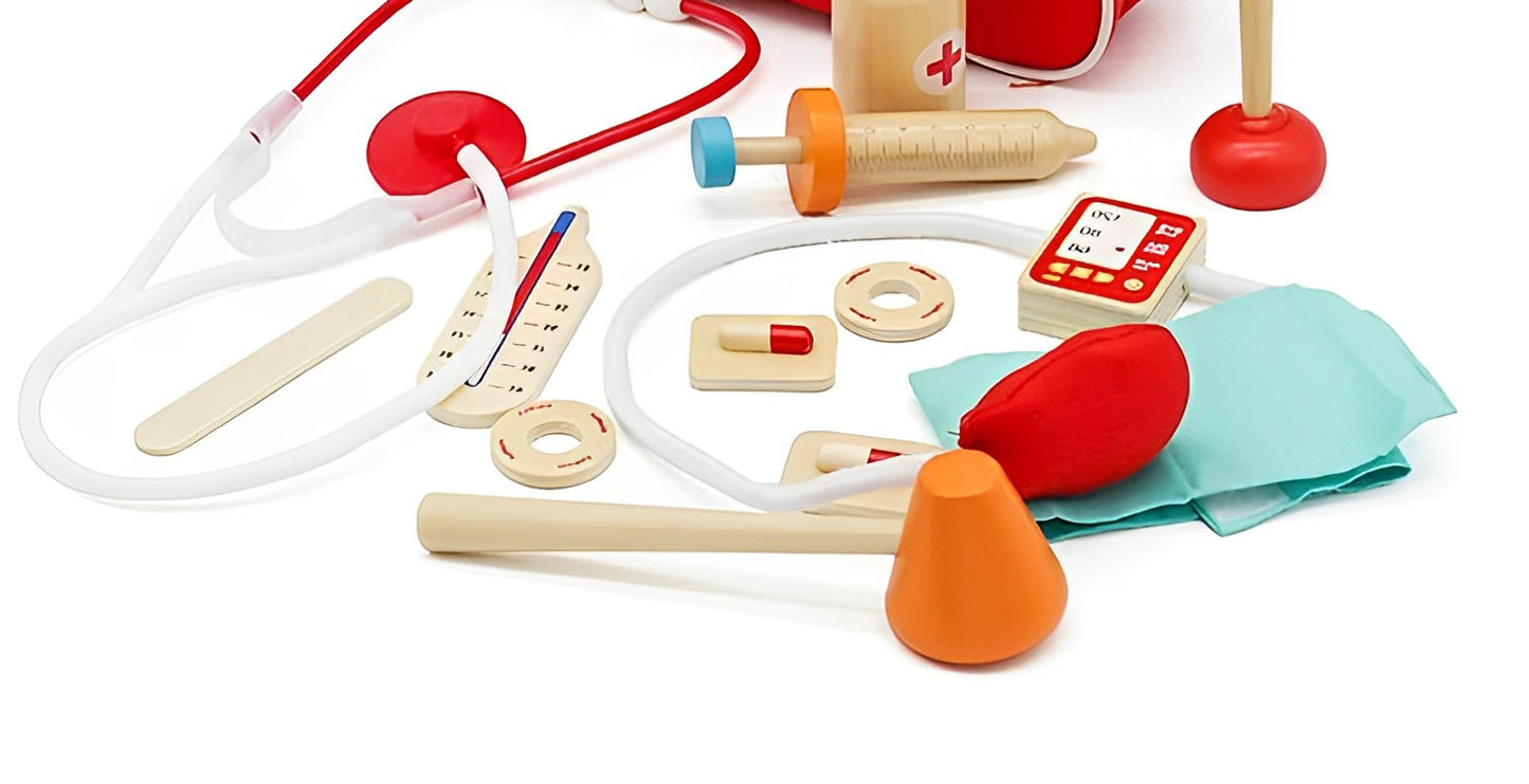 Trusa medicala pentru Copii din Lemn Premium idealSTORE, Include accesorii medicale si Geanta de Depozitare, Pastile, Termometru, Seringa, Stetoscop, Joc creativ, Ajuta la dezvoltarea imaginatiei copilului