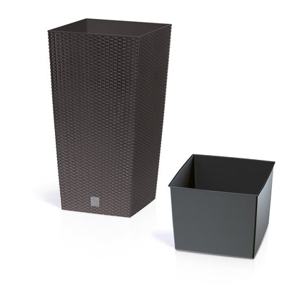 Ghiveci pentru Flori IDL, Malaessia, 20 x 20 x 37.6 cm, Realizat din polipropilena, Poate fi folosit ca suport pentru orice tip de planta, Design modern ce prezinta pe suprafata exterioara un aspect asemanator impletiturilor tip ratan, Maro