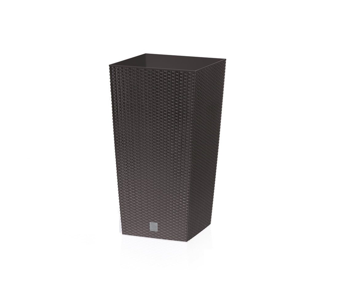 Ghiveci pentru Flori IDL, Malaessia, 20 x 20 x 37.6 cm, Realizat din polipropilena, Poate fi folosit ca suport pentru orice tip de planta, Design modern ce prezinta pe suprafata exterioara un aspect asemanator impletiturilor tip ratan, Maro