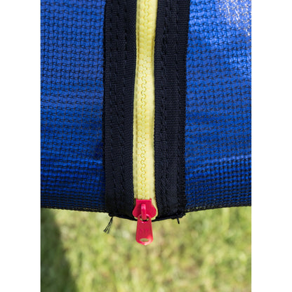 Trambulina pentru copii cu plasa de protectie IDL FREE THE JUMP COLLECTION, Diametru 244 cm, Fabricata din Otel, Echipata cu 42 de arcuri de Sustinere ce suporta pana la 150 de Kg, Accesorizata cu Scara de Acces, Certificat de siguranta TUV-GS-CE