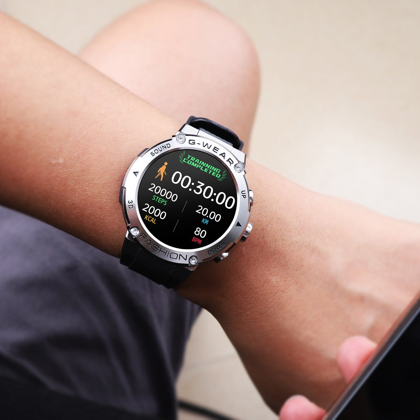 SmartWatch New Fashion idealSTORE, Ecran Complet Tactil 1.32 inch, Apel Bluetooth, Notificari si Momento, Monitorizare Ritm Cardiac/Tensiune Arteriala, Cadrane Personalizate, Moduri Sport, Compatibil iOS si Android, Design Premium