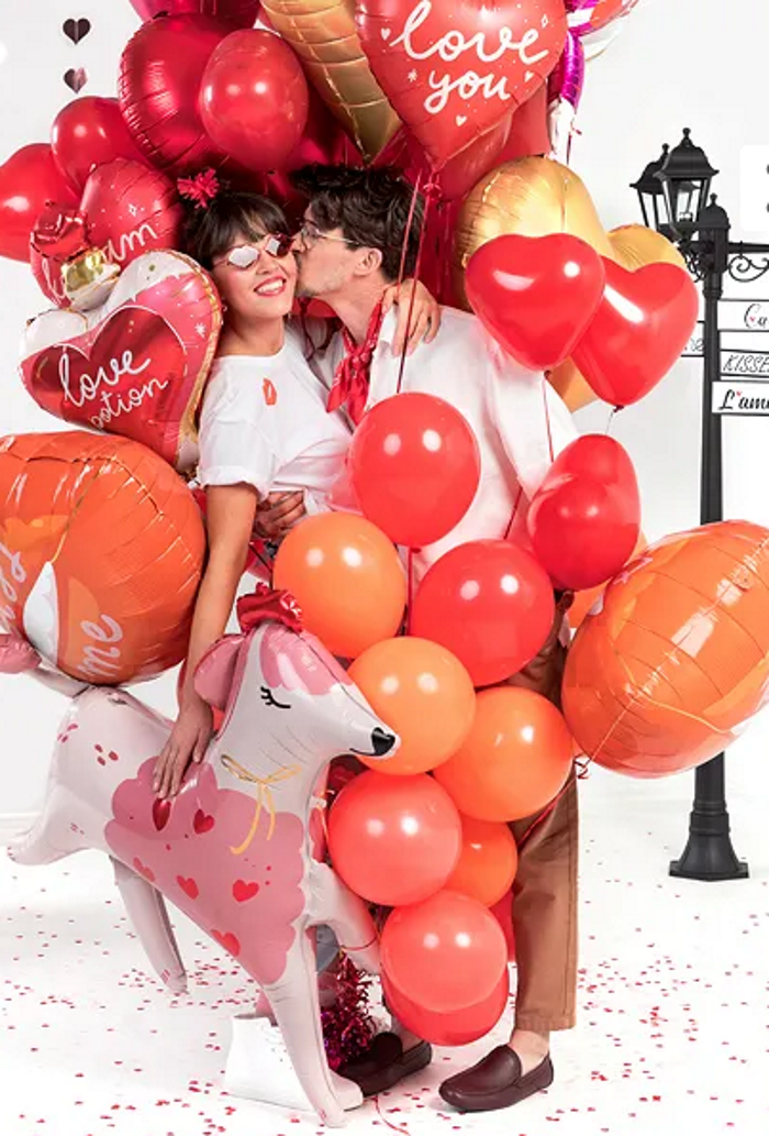 Balon din Folie Love Potion idealSTORE, Dimensiuni 54 x 66 cm, Include pai pentru Umflare, Perfect pentru Valentine's day
