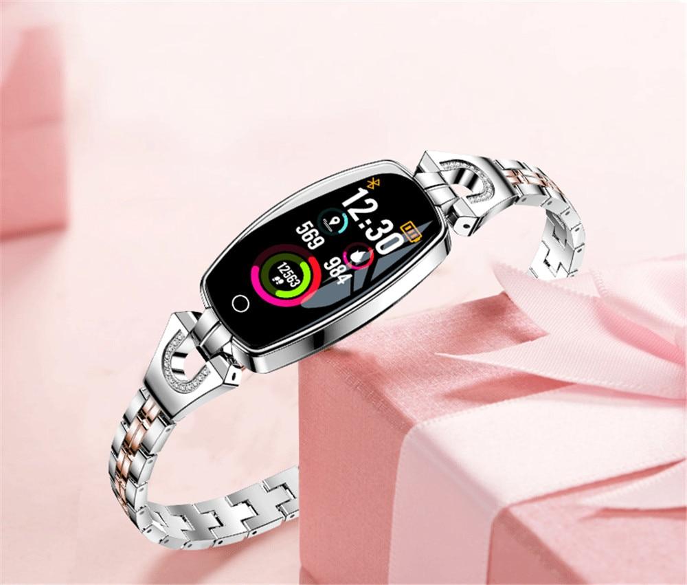 Ceas Smartwatch Sweet Lady H8 2019, Bratara metalica cu insertii elegante cu bijuterii, Monitorizare Ritm Cardiac, Sedentarism, Fitness Tracker, IP67 Waterproof, Culoare Argintiu