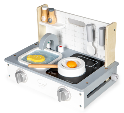 Mini bucatarie din lemn idealSTORE Easy Cook Chef, Dimensiuni 34 x 21 x 22.5 cm, Echipata cu 7 accesorii, Reflecta perfect caracterul unei bucatarii adevarate