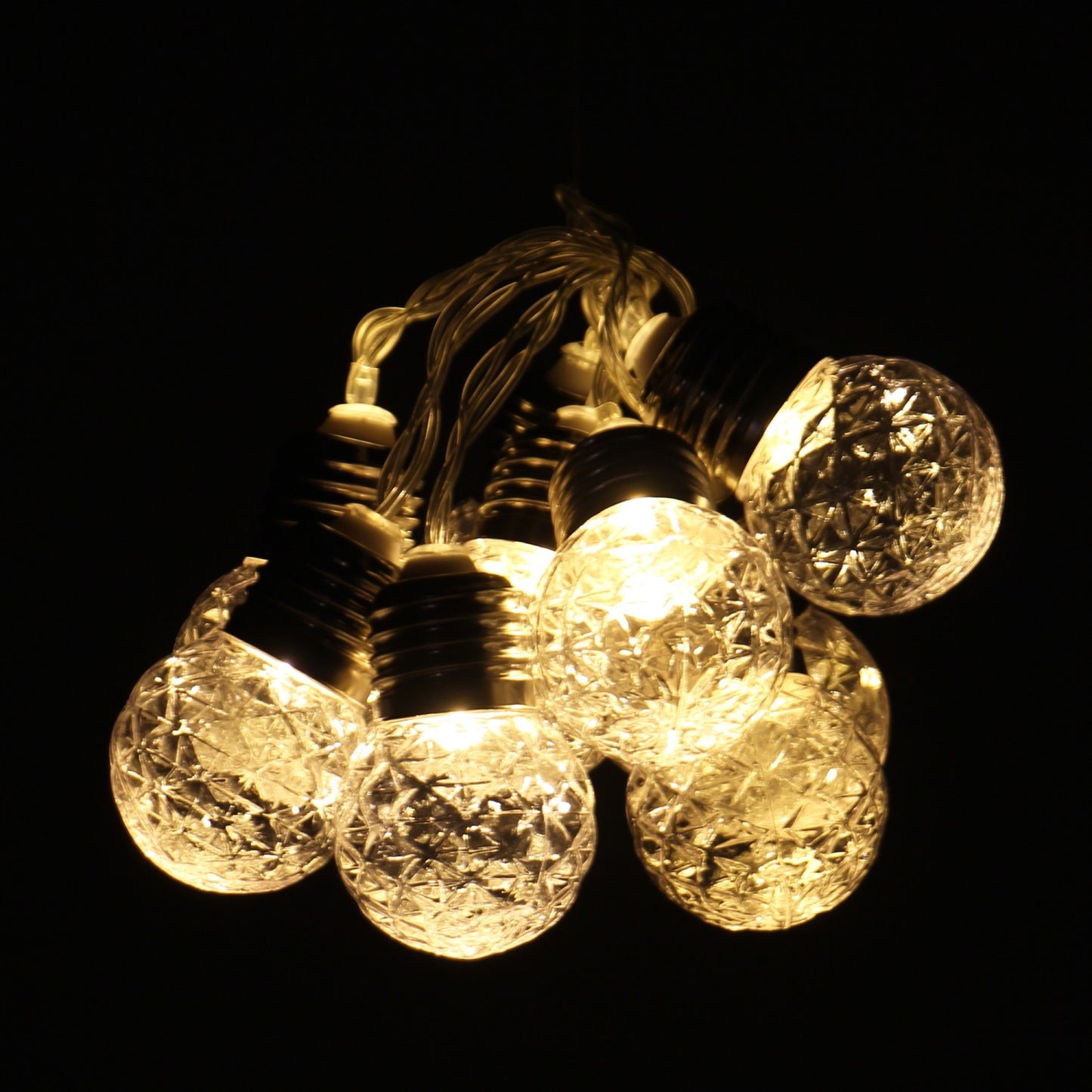 Instalatie IDL Profesionala pentru brad, 10 led-uri albe cu lumina calda ce confera o atmosfera de sarbatoare plina de liniste si caldura, Grad de protectie IP20