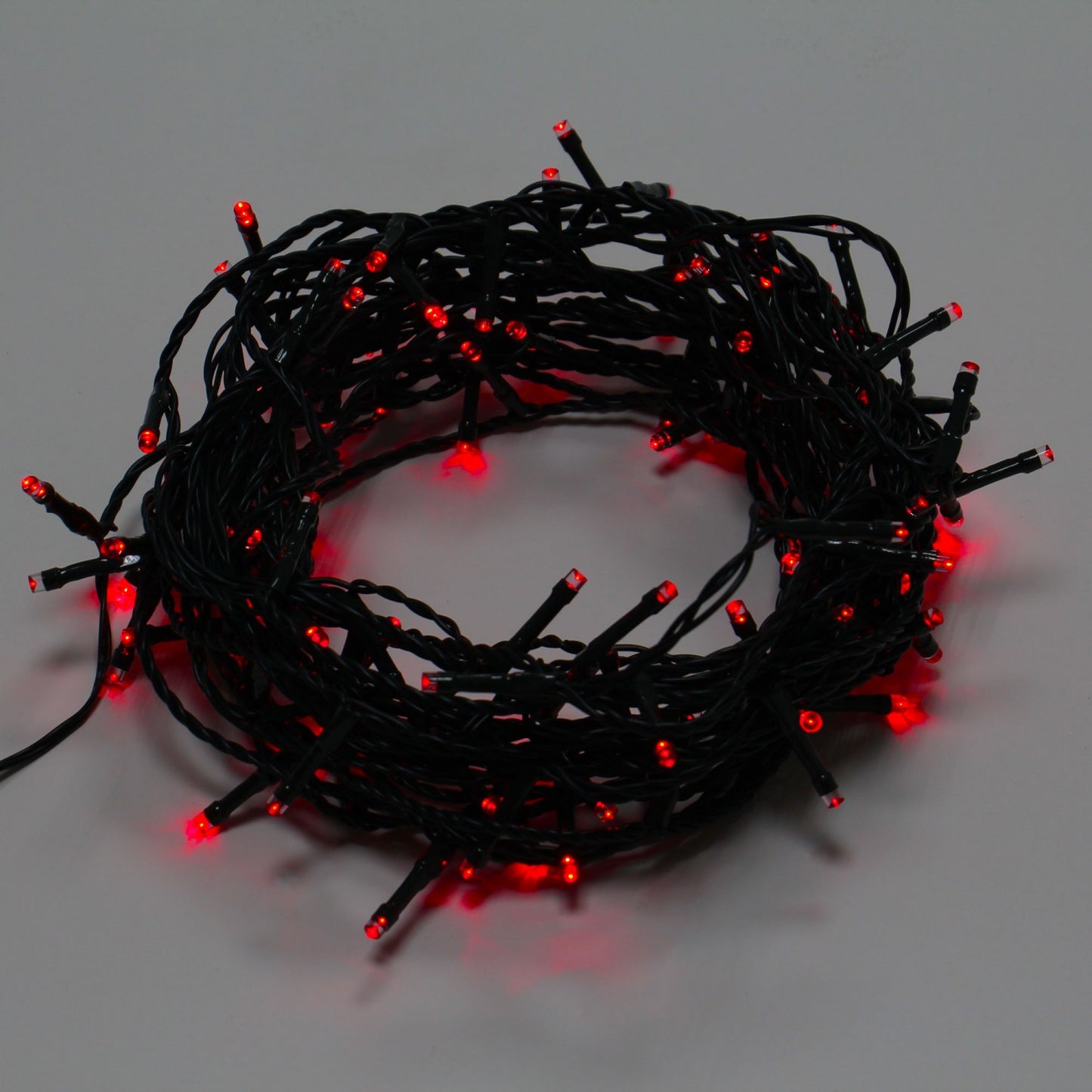 Instalatie IDL Profesionala pentru brad, 120 led-uri rosii pentru o atmosfera relaxanta, Controler interior/exterior cu 8 functii, Grad de protectie IP44