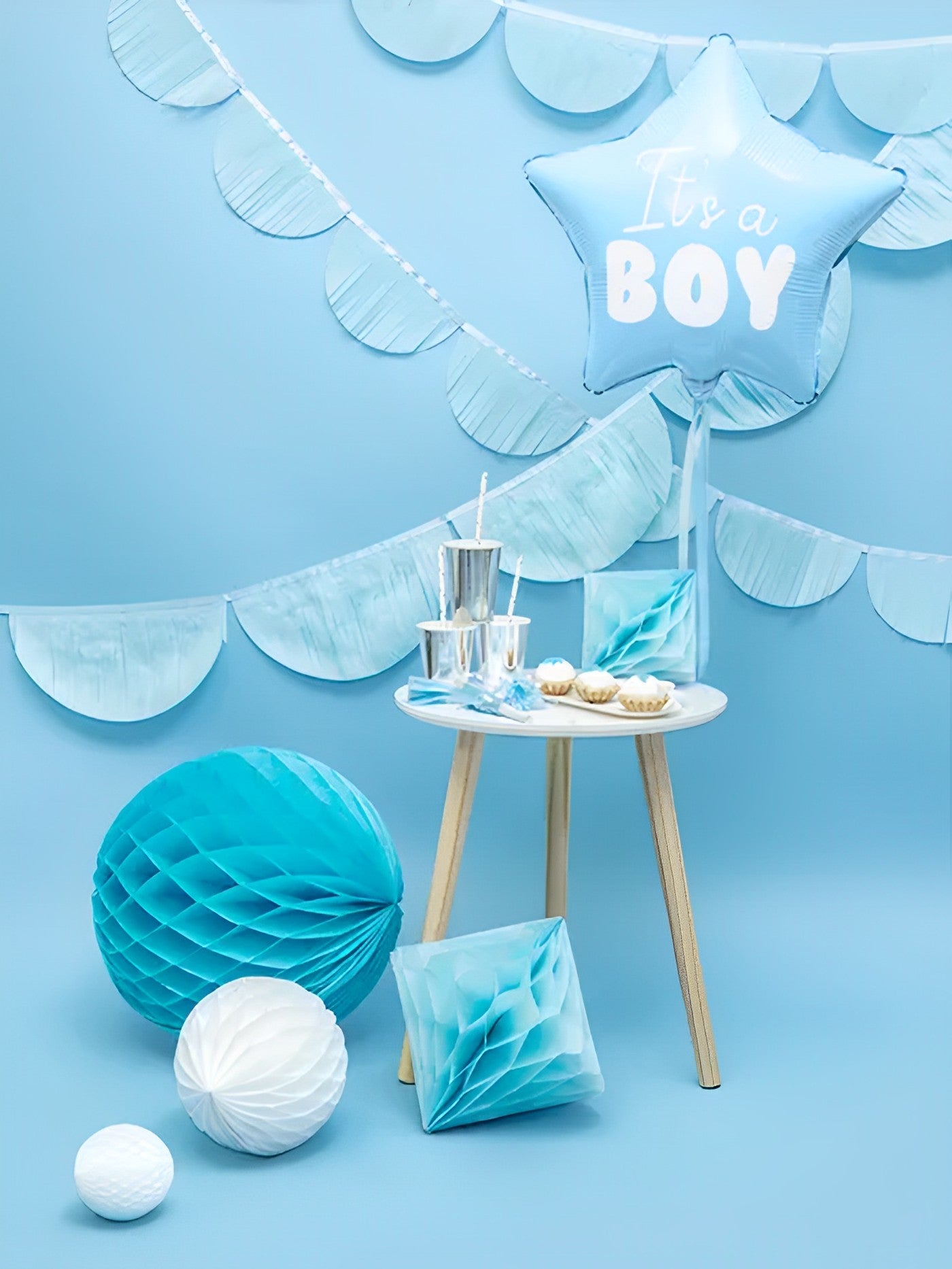 Balon It's a Boy IdealStore, Din folie in forma de stea, De culoare albastru cu impriumeu alb, Dimensiune 48 cm, Poate fi umflat atat cu Aer cat si cu Heliu, Ideal pentru petrecerea Baby Shower