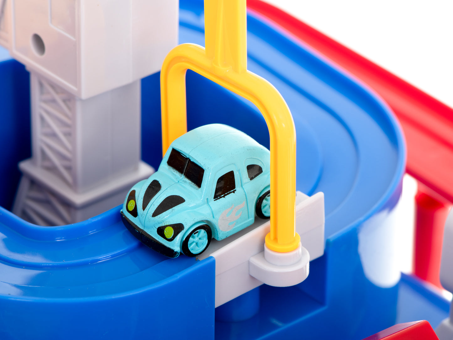 Joc interactiv Parcarea cu obstacole, include 4 masinute