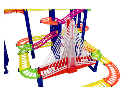 Set pista cu 2 masinute URBAN RAIL idealSTORE, Dimensiuni 30,5 x 87 x 43 cm, Include 193 de elemente, benzinarie, Dezvolta abilitati manuale si stimuleaza imaginatia copiilor