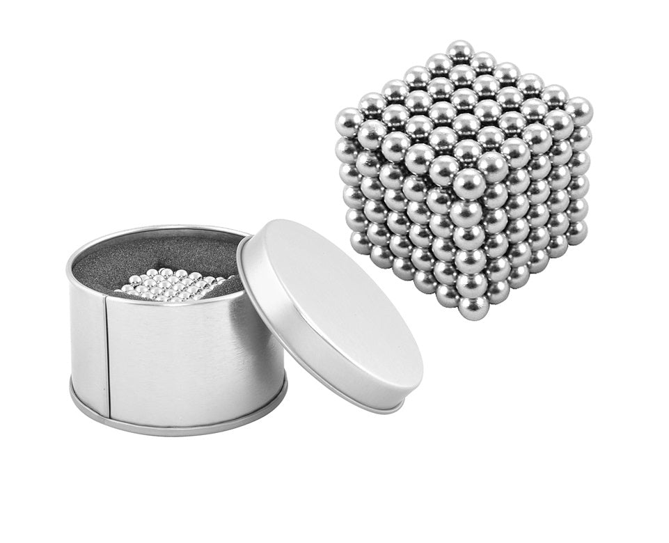 Puzzle Magnetic SILVER CUBE, 216 Sfere cu Diametru de 5mm, Sprijina dezvoltarea inovatiei si ofera ore de distractie mentala, Silver