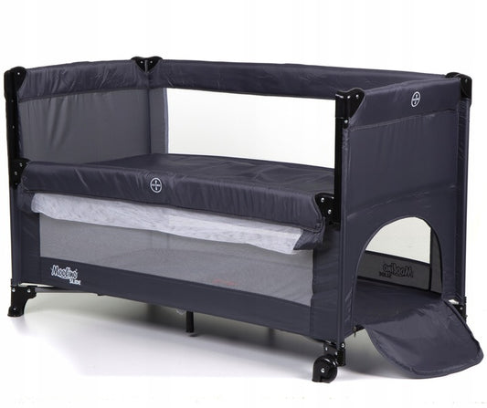 Patut Turistic Pliabil idealSTORE, Constructie Metalica Solida, 2 Fete de Plasa, 2 Etaje, Protectie dubla impotriva plierii, Include Geanta de transport, Roti pentru deplasare rapida, Saltea Moale si Pliabila