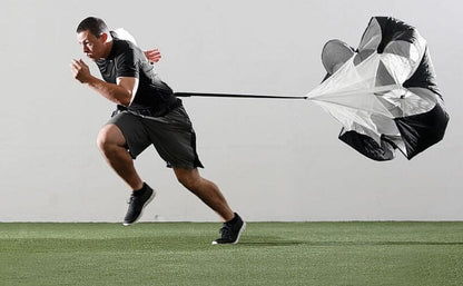 Parasuta Premium POWER SPORT idealSTORE, pentru alergare, viteza, rezistenta si antrenamente sportive, Material rezistent, Circumferinta 114 cm, Lungimea centurii 112 cm, Dimensiuni 105 x 105 cm, Include geanta pentru depozitare