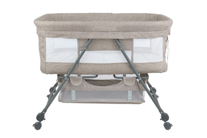 Patut de calatorie pliabil BABY ELIO idealSTORE, Cadru durabil + Tesatura din bumbac respirabila, Saltea reglabila, Include plasa de tantar, cos pentru articole si jucarii, Perfect pentru calatoriile de vara, Sarcina maxima 10 kg, Culoare Bej