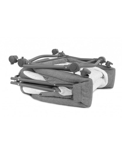 Patut de calatorie pliabil BABY ELIO idealSTORE, Cadru durabil + Tesatura din bumbac respirabila, Saltea reglabila, Include plasa de tantar, cos pentru articole si jucarii, Perfect pentru calatoriile de vara, Sarcina maxima 10 kg, Culoare Gri