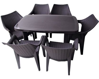 Set Masa cu 6 Scaune de Gradina, Terasa, idealSTORE, Plastic de Inalta Calitate, Polietilena, Dimensiuni masa 135 x 85 x 72 cm, Rezistent la Actiunea Factorilor Atmosferici Nocivi si a Razelor UV, Culoare Maro, Greutatea maxima 120 Kg