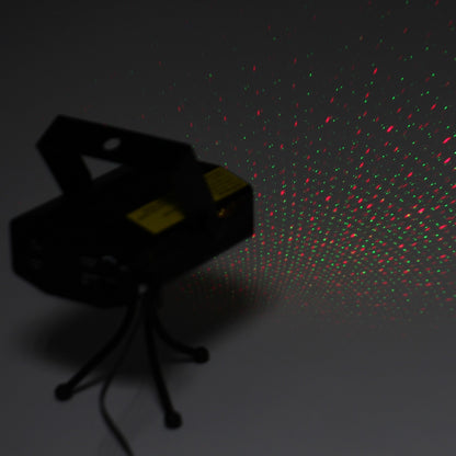 Instalatie Craciun IDL Laser Shower cu telecomanda si microfon pentru iluminarea interioara a locuintei, Efecte multiple, Proiectii de imagini si jocuri de lumini bicolore alaturi de set 12 fundite rosii pentru decorarea bradului