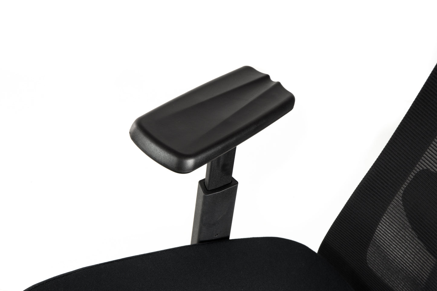 Scaun de birou Rotativ idealSTORE Vito Elite Plus Collection, Echipat cu spuma confortabila, Spate respirabil, Cotiere 3D reglabile, Baza din aluminiu, Posibilitatea inclinarii spatarului pana la 130 , Suport pentru picioare retractabil, Maxim 130 kg